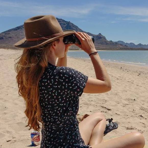 Meet your Posher, Sophia - Picture 1 of 1